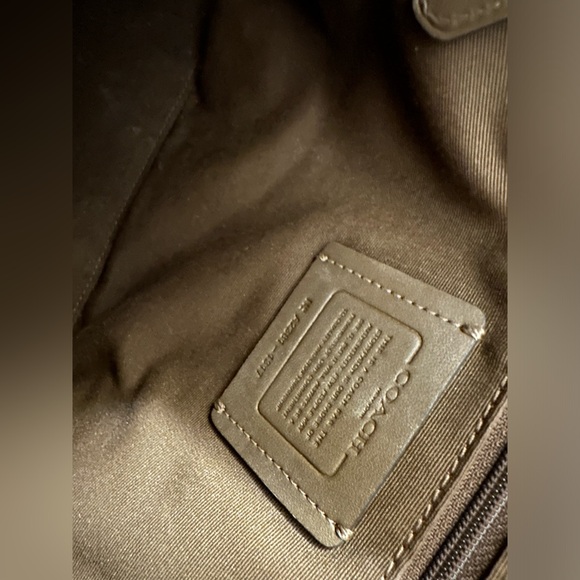 COACH Remi 1317 Pebbled Leather Satchel Saddle Handbag MSRP $398 - Picture 6 of 6